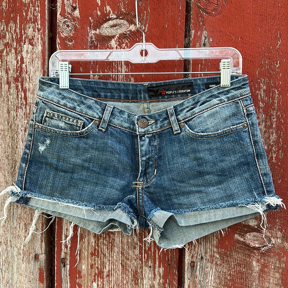 Small Jean cut off shorts